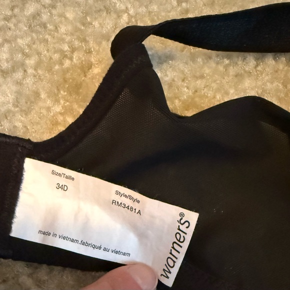 Lot of 4 no underwire bras - 3 sz 34D, 1 sz 36C - Picture 4 of 12